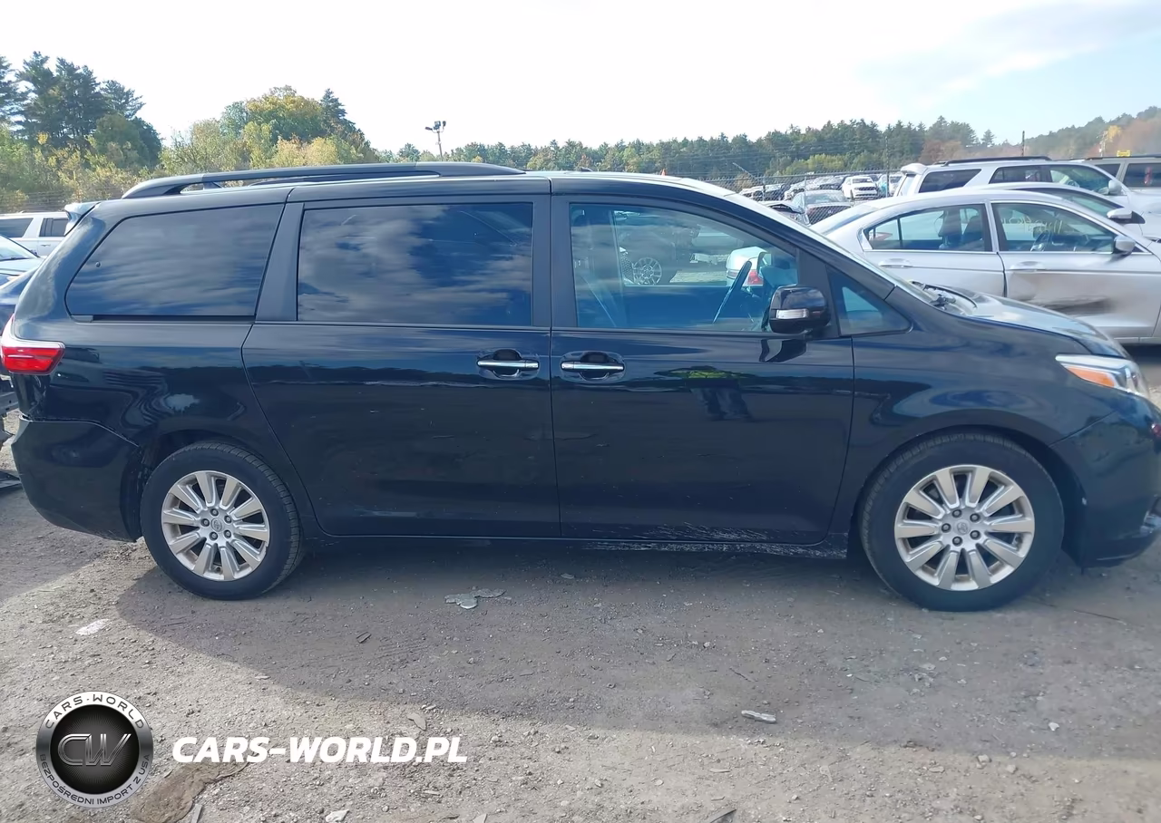 2015 Toyota Sienna Limited 7 Passenger VIN:5TDDK3DCXFS122579 - 13