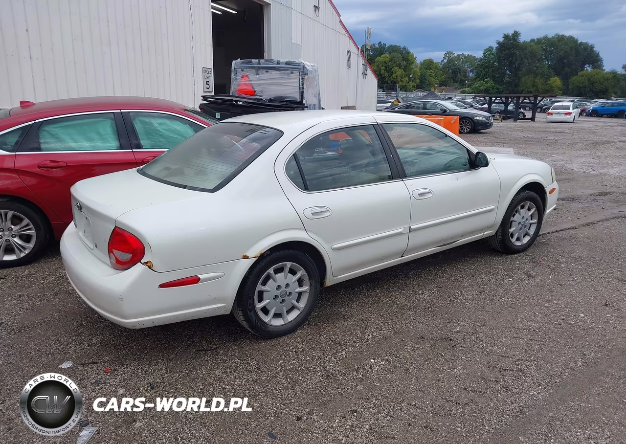 2001 Nissan Maxima Gxe VIN:JN1CA31DX1T828606 - 4