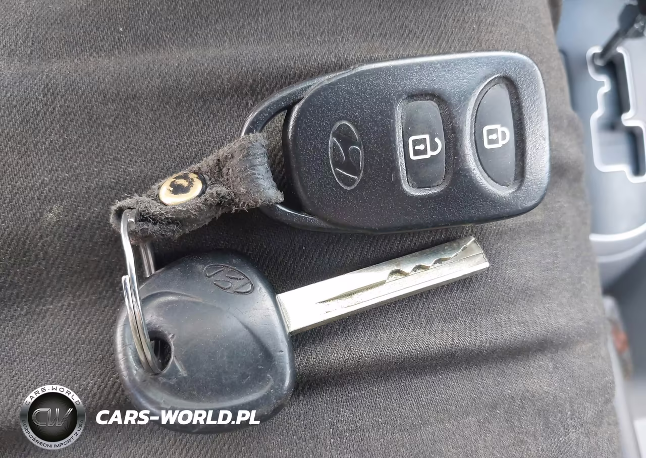 2012 Hyundai Accent Gs VIN:KMHCT5AE6CU015557 - 11