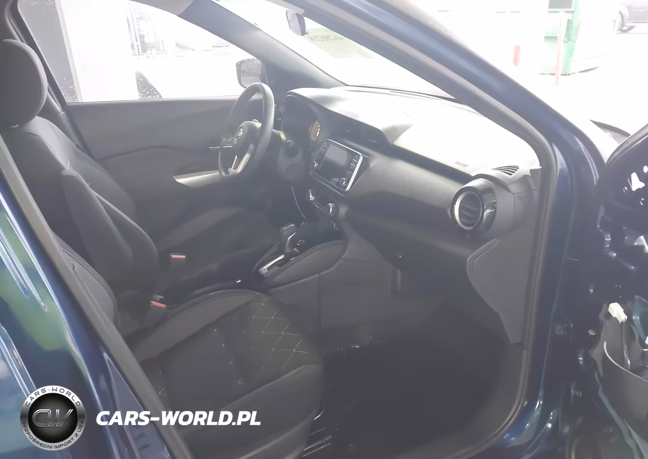 2018 Nissan Kicks Sv VIN:3N1CP5CU4JL530600 - 5