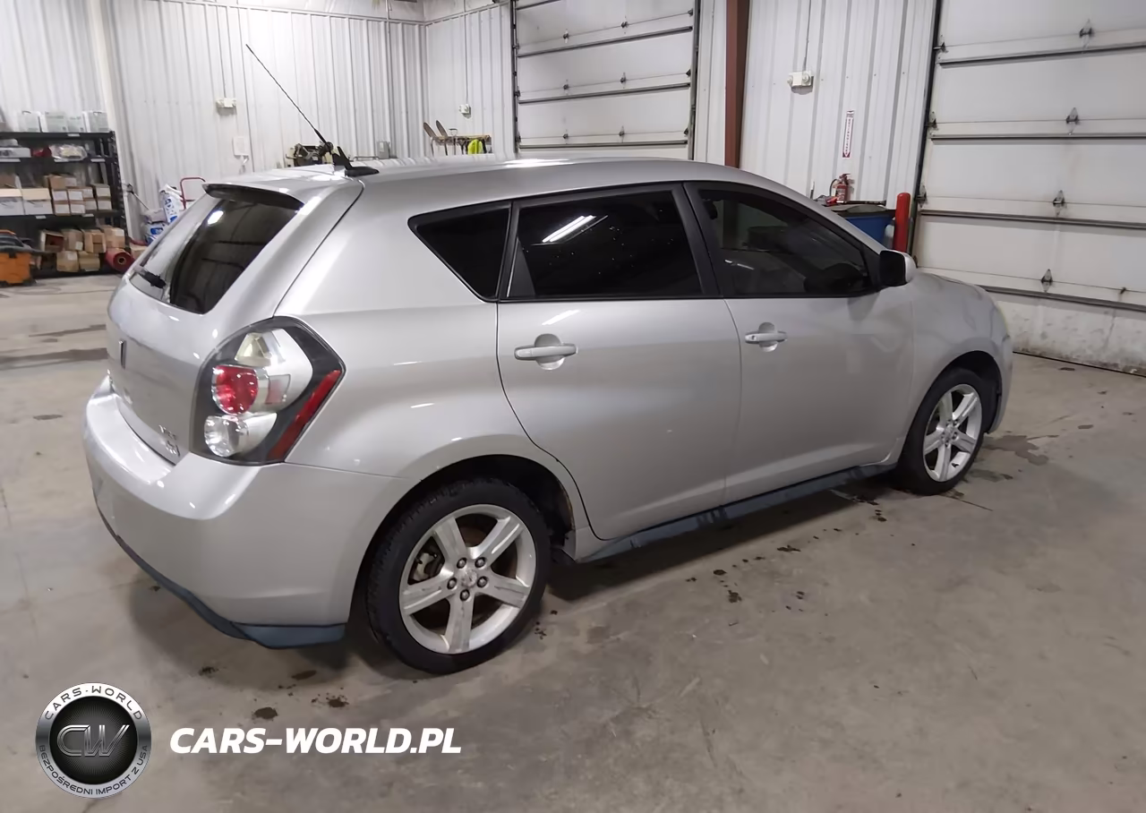 2009 Pontiac Vibe VIN:5Y2SP67059Z418950 - 4