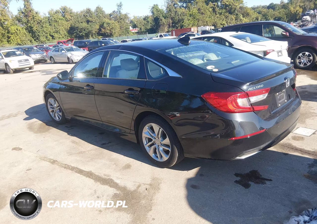 2018 Honda Accord Lx VIN:1HGCV1F13JA083697 - 3