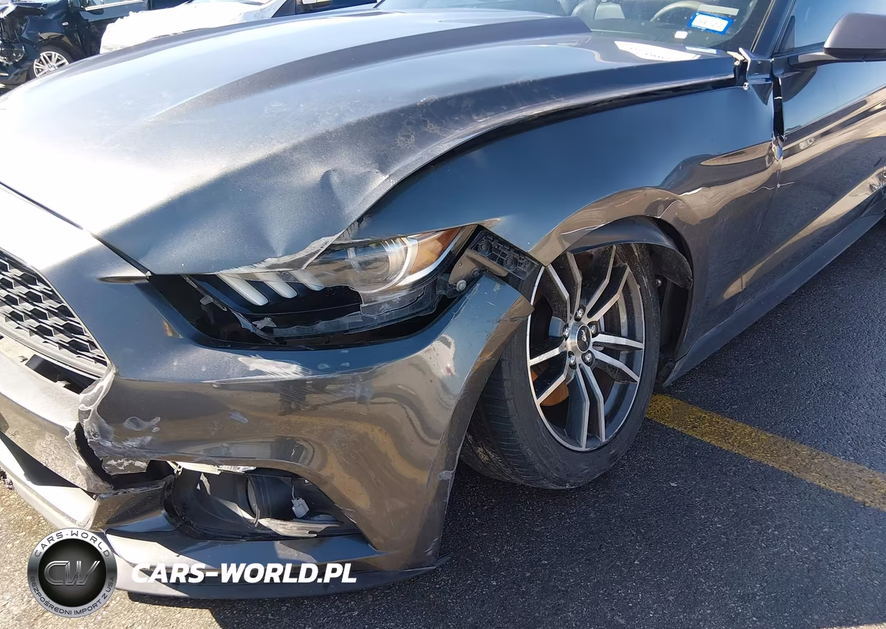 2017 Ford Mustang Ecoboost Premium VIN:1FATP8UH9H5217915 - 6