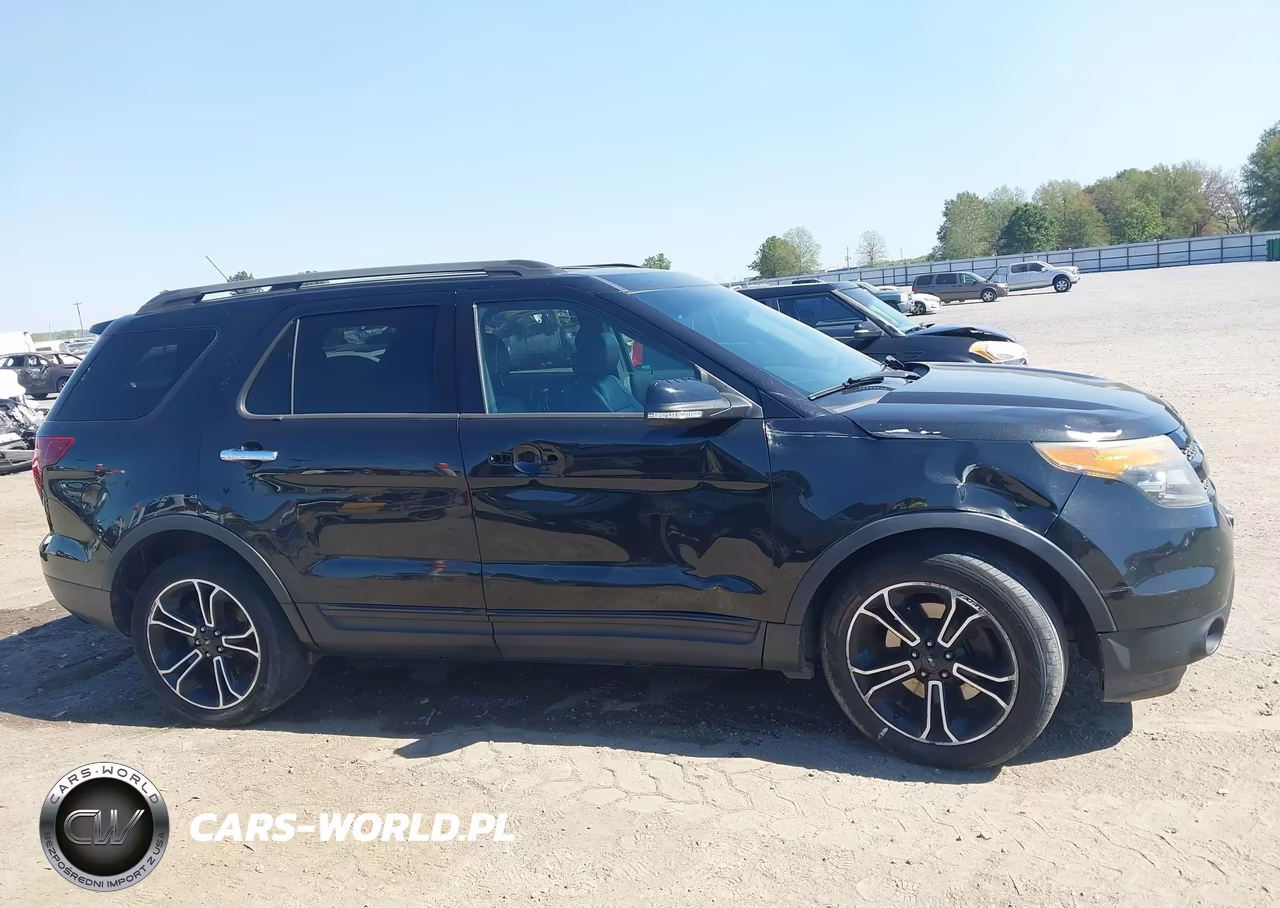2014 Ford Explorer Sport VIN:1FM5K8GT1EGB55326 - 14