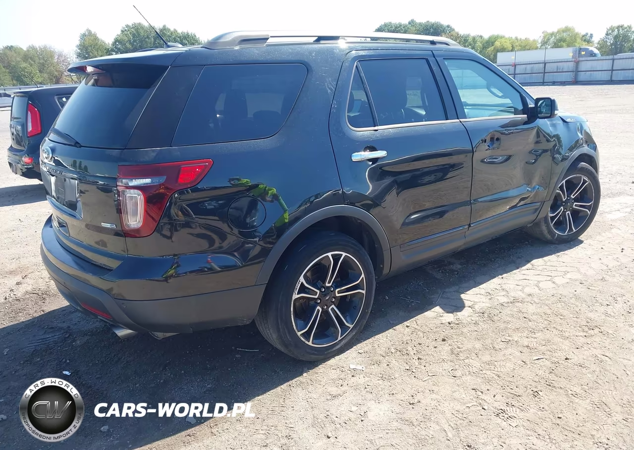 2014 Ford Explorer Sport VIN:1FM5K8GT1EGB55326 - 4