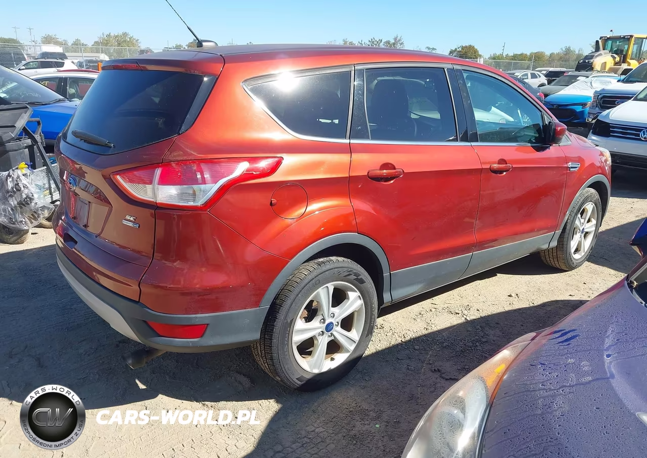 2015 Ford Escape Se VIN:1FMCU9GX9FUB58956 - 4