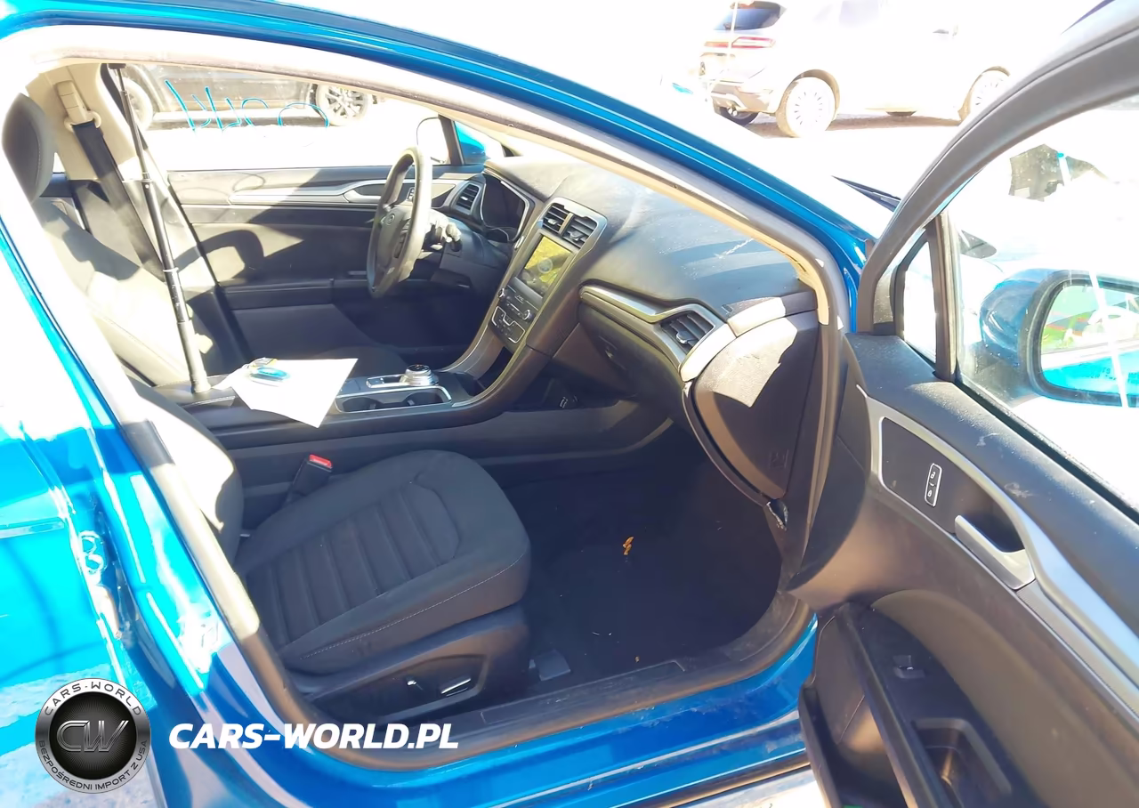 2019 Ford Fusion Se VIN:3FA6P0HD1KR267721 - 5