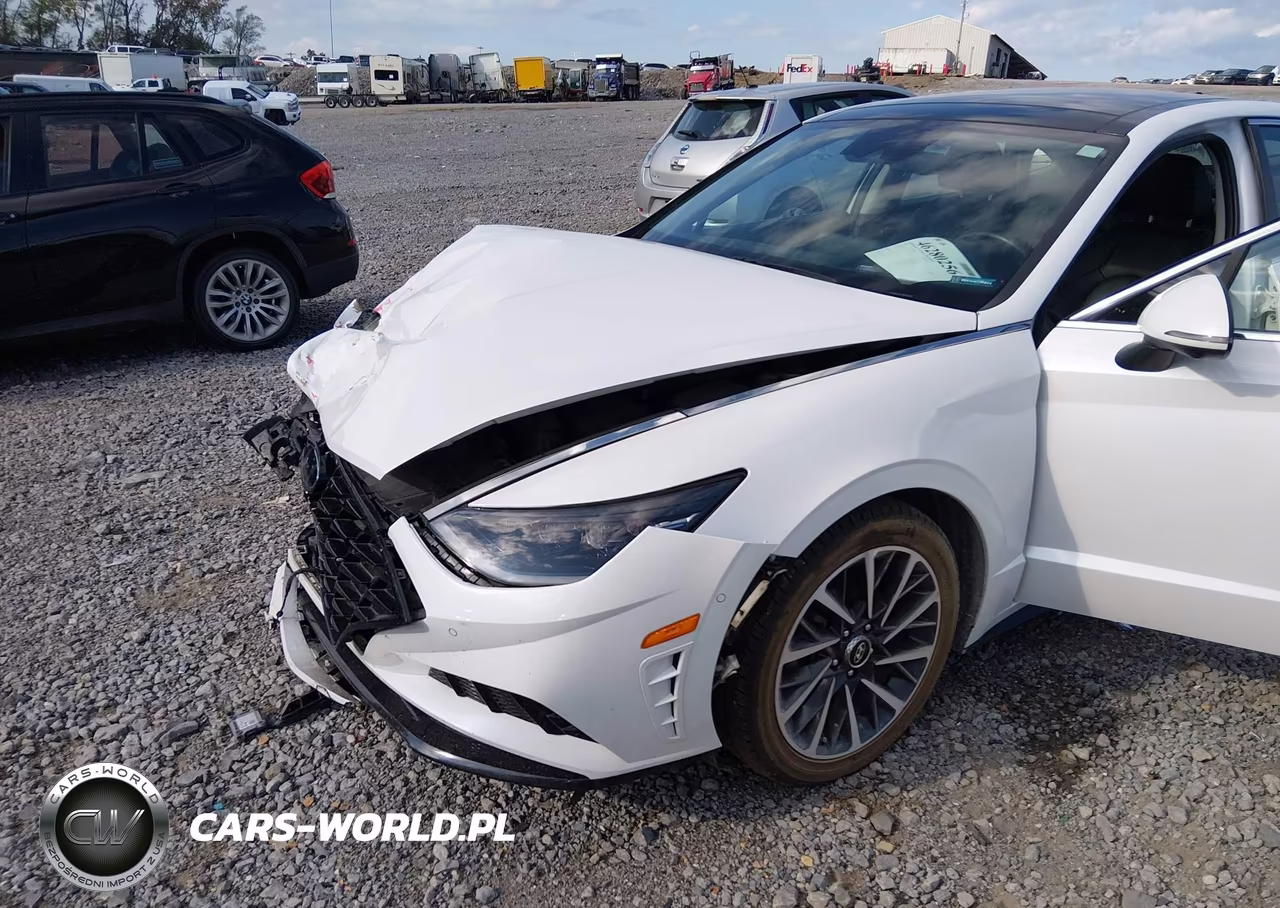 2022 Hyundai Sonata Limited VIN:KMHL34J24NA196078 - 18