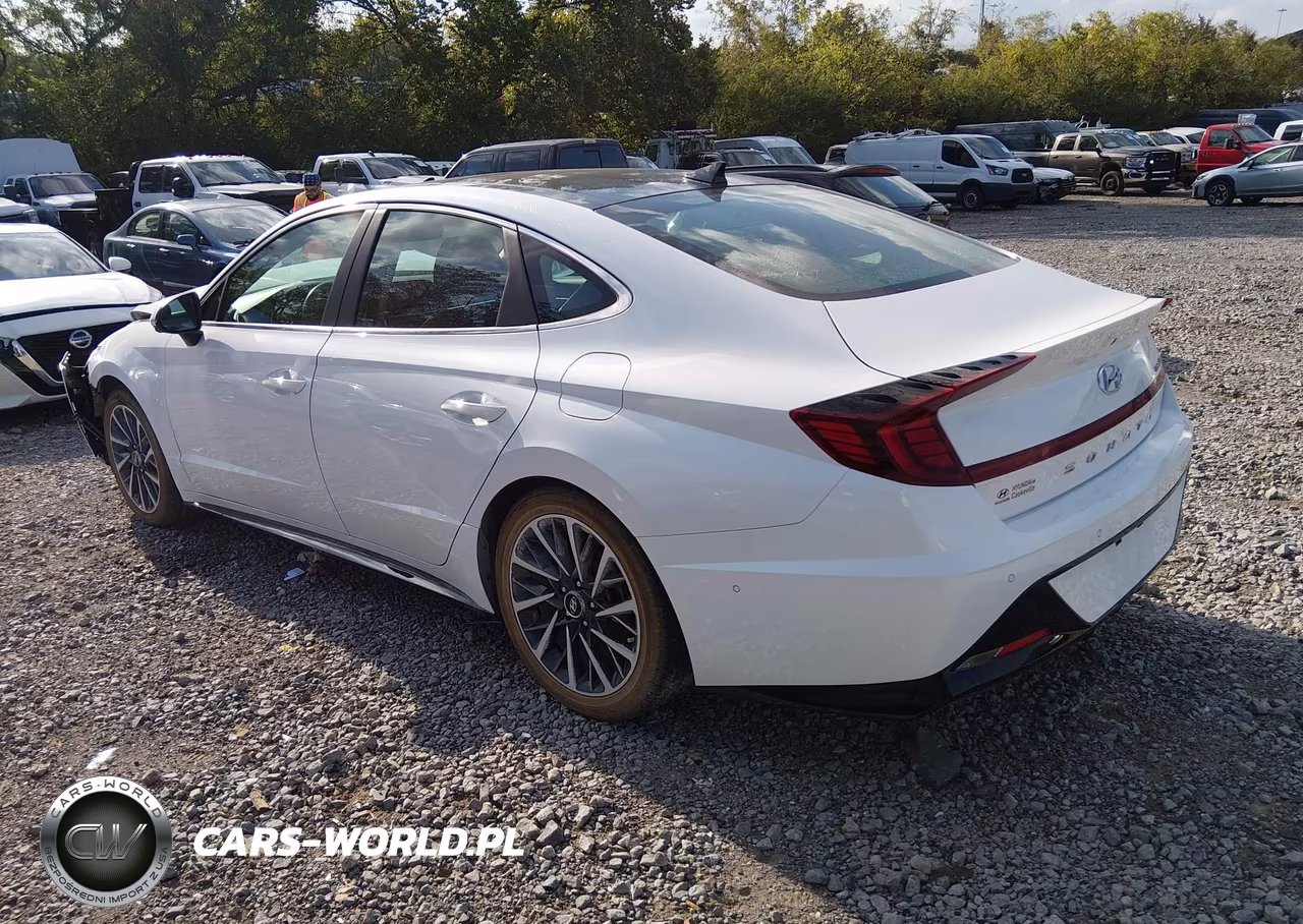 2022 Hyundai Sonata Limited VIN:KMHL34J24NA196078 - 3