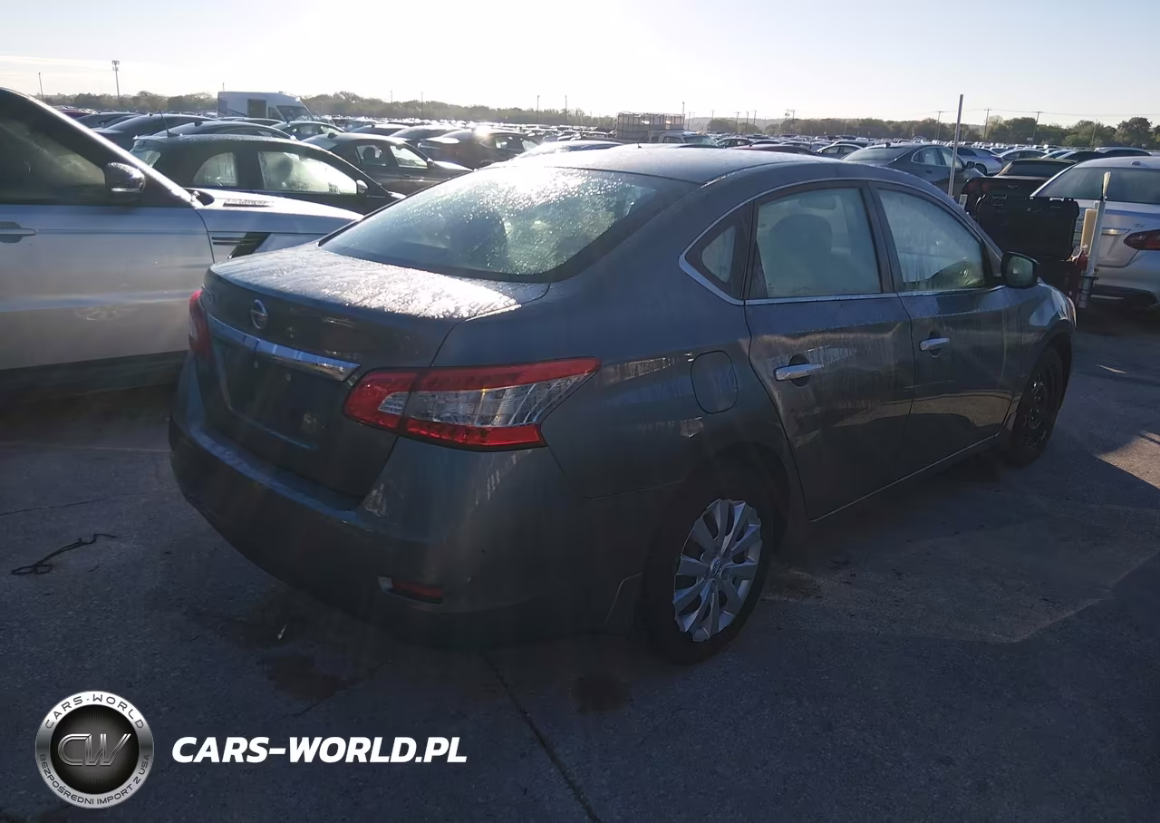 2015 Nissan Sentra S VIN:3N1AB7AP8FY281940 - 4