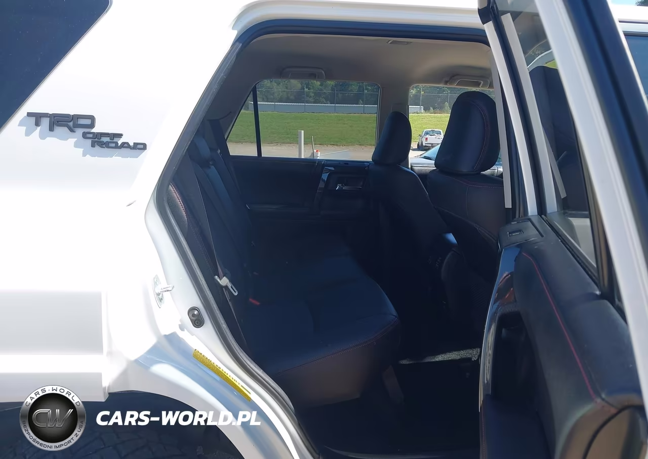 2019 Toyota 4Runner Trd Off Road Premium VIN:JTEBU5JR8K5611211 - 8
