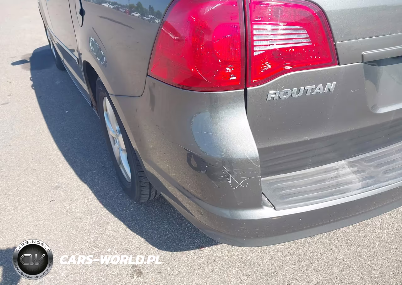2010 Volkswagen Routan Sel VIN:2V4RW5DX6AR199336 - 16