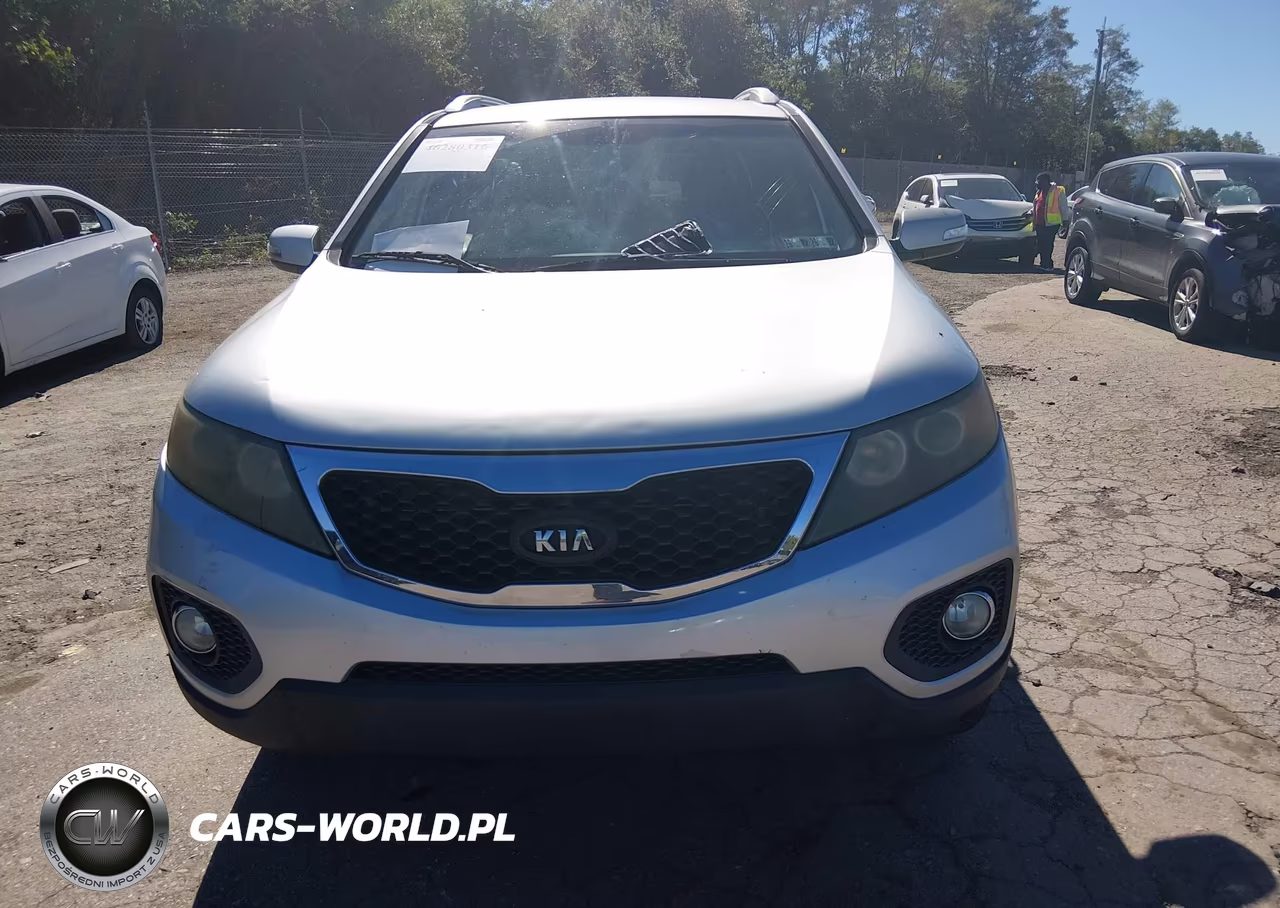 2011 Kia Sorento Lx V6 VIN:5XYKTDA27BG066808 - 6