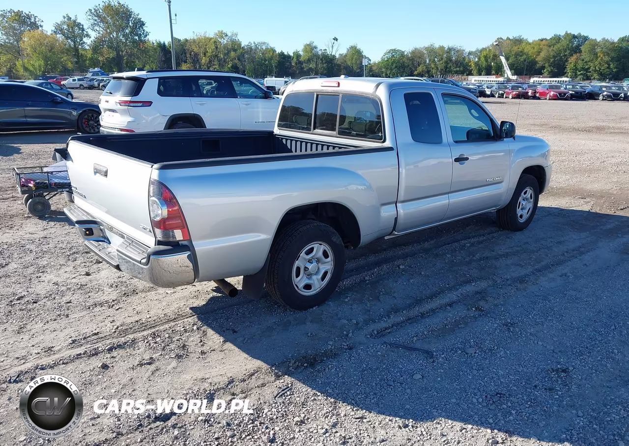 2010 Toyota Tacoma VIN:5TETX4CN0AZ707852 - 4