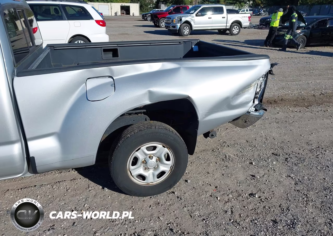 2010 Toyota Tacoma VIN:5TETX4CN0AZ707852 - 6