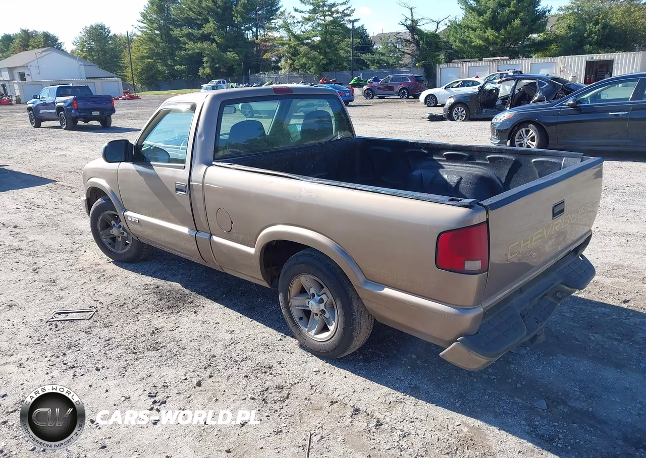 2002 Chevrolet S-10 VIN:1GCCS14W428146689 - 3