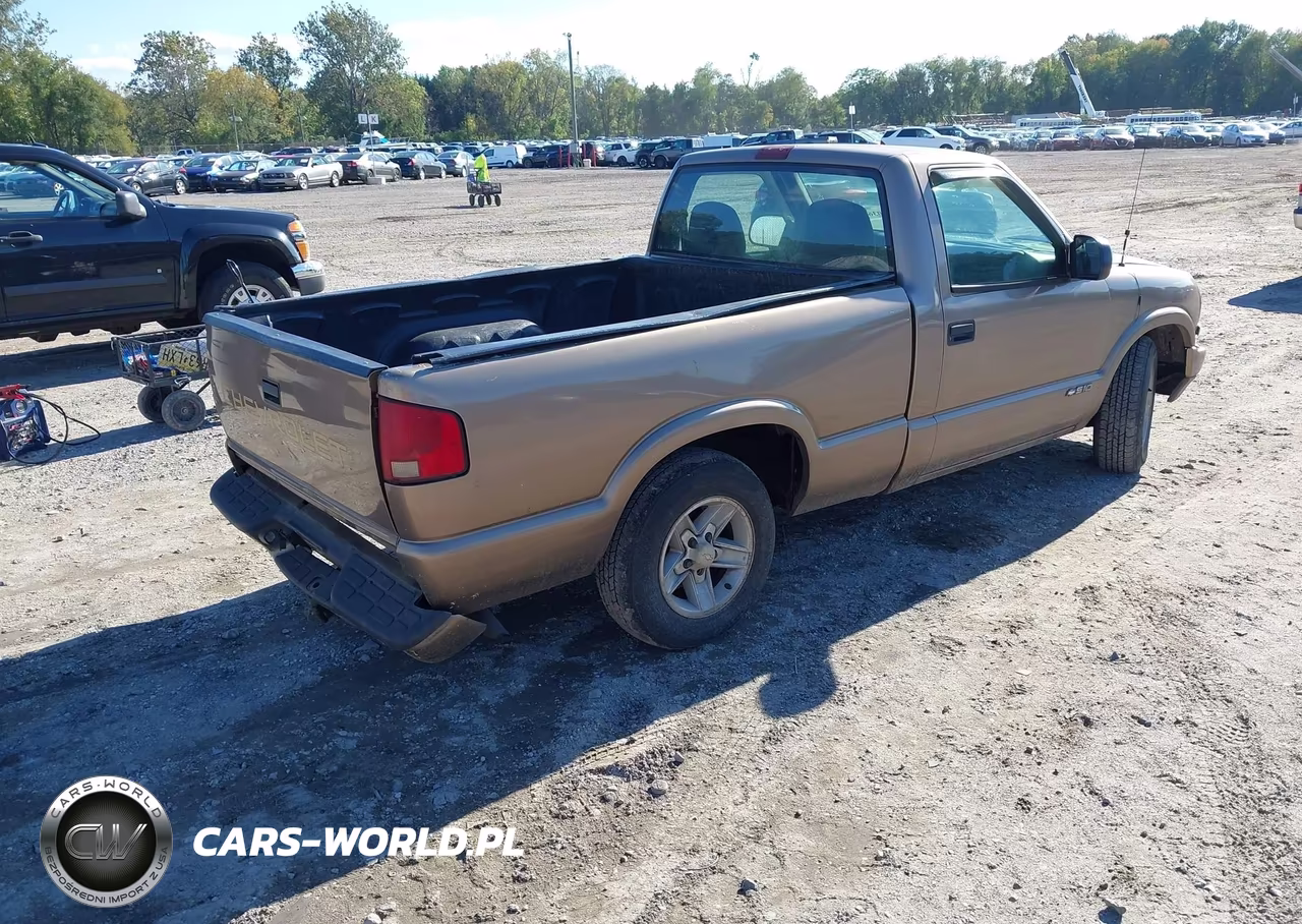 2002 Chevrolet S-10 VIN:1GCCS14W428146689 - 4