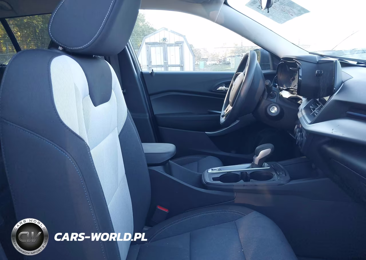 2026 Chevrolet Trax Fwd Ls VIN:KL77LFEP5TC094956 - 5