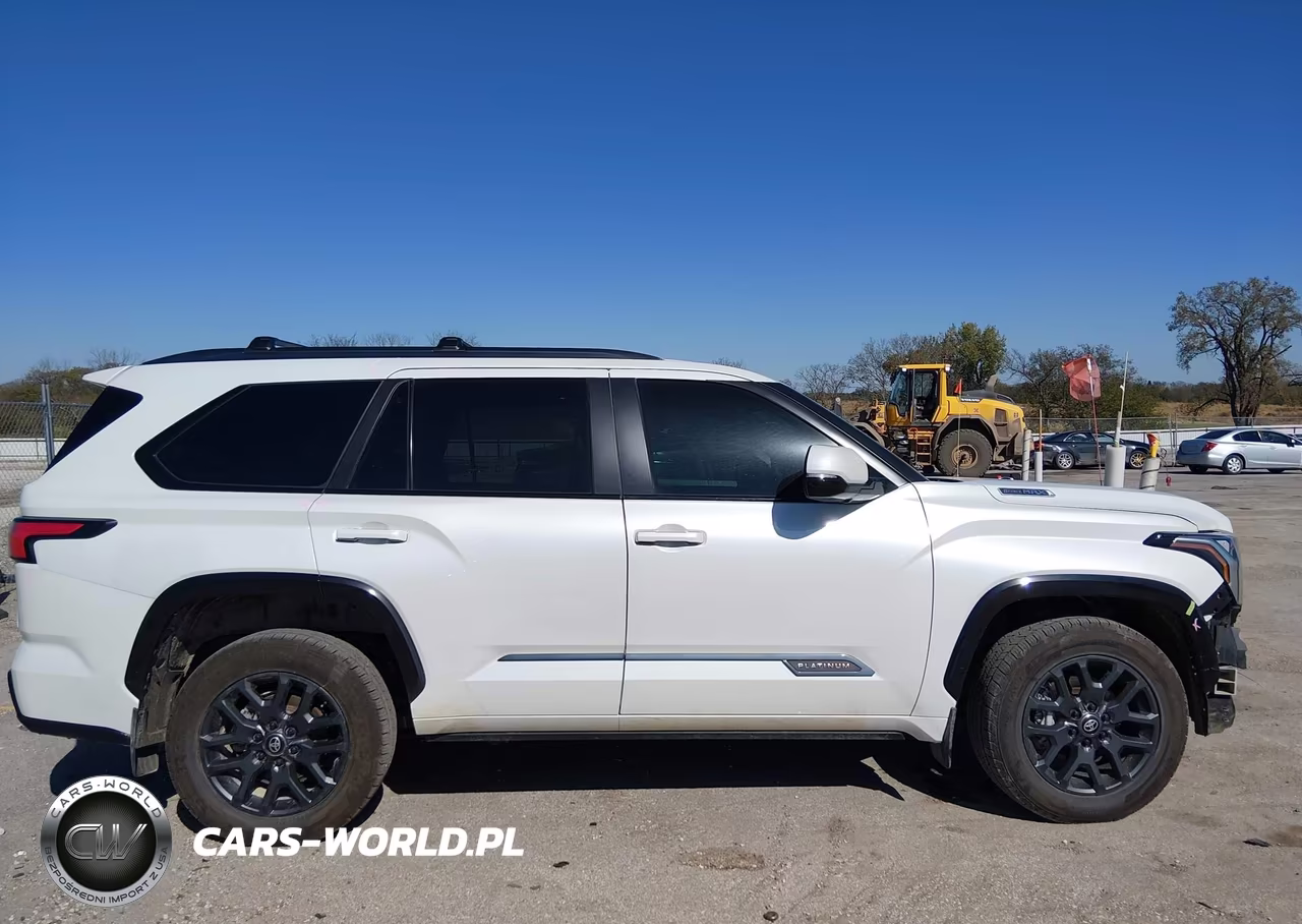2025 Toyota Sequoia Platinum VIN:7SVAAABA5SX054309 - 14