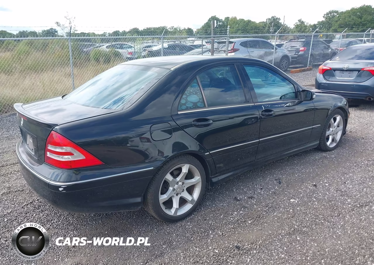 2007 Mercedes-Benz C 230 Sport VIN:WDBRF52H07F929522 - 4