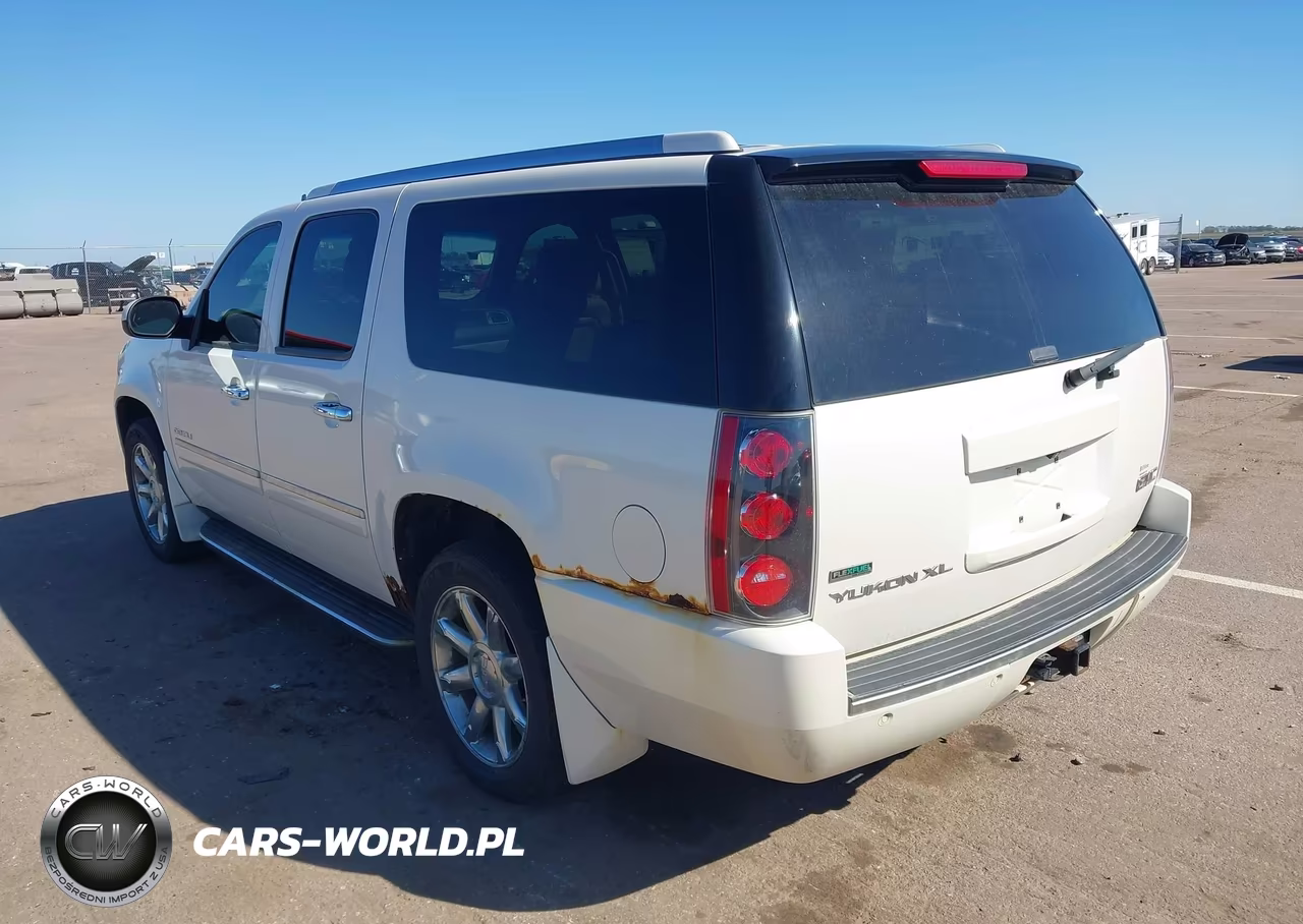 2011 GMC Yukon Xl 1500 Denali VIN:1GKS2MEF9BR184347 - 3