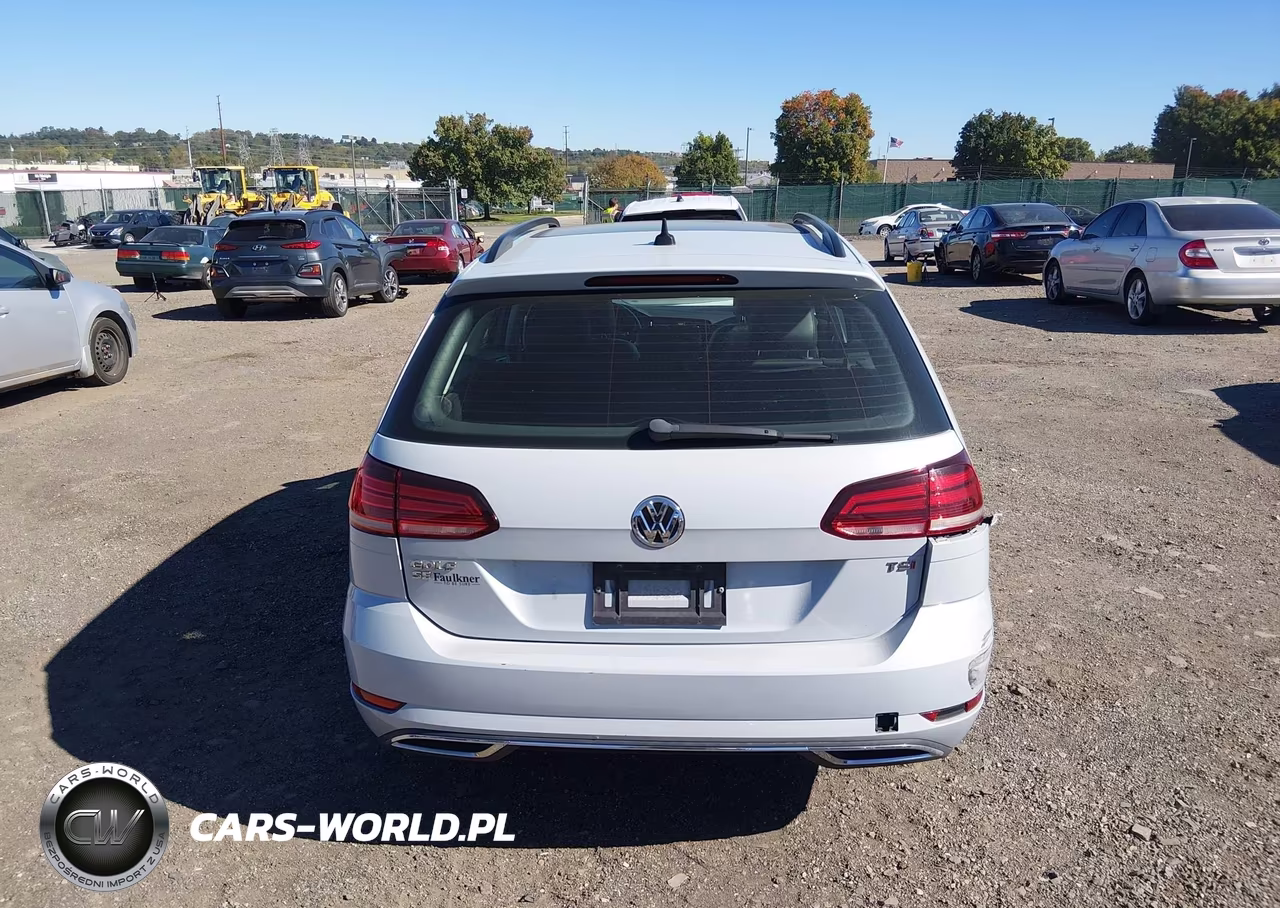 2018 Volkswagen Golf Sportwagen Tsi S-Tsi Se VIN:3VWD17AU5JM768464 - 16