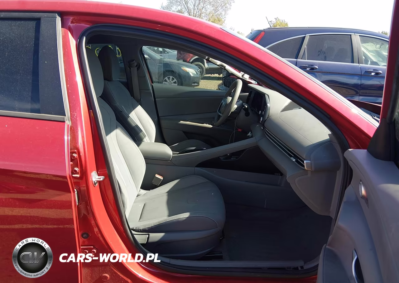 2023 HYUNDAI ELANTRA SEL VIN:5NPLM4AG5PH089906 - 5