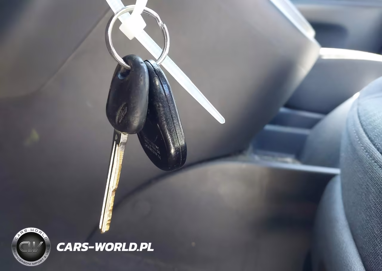 2008 Kia Rondo Lx VIN:KNAFG525687171461 - 11