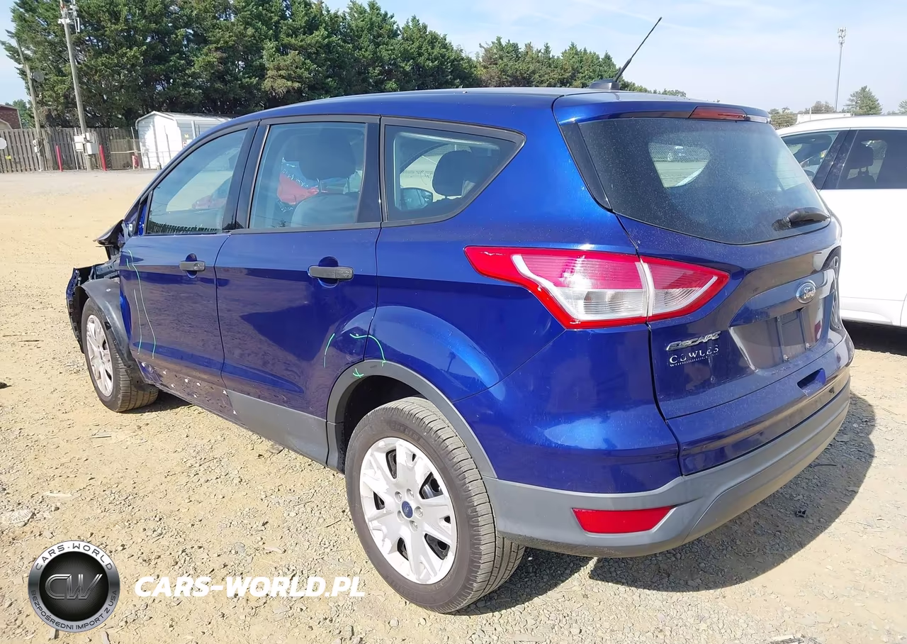 2016 Ford Escape S VIN:1FMCU0F78GUB31777 - 3