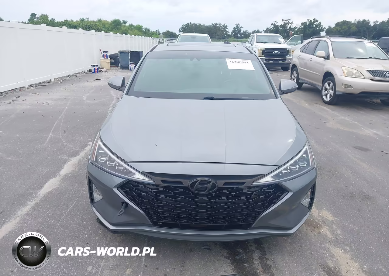 2019 Hyundai Elantra Sport VIN:KMHD04LB4KU812558 - 12