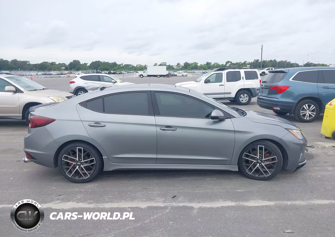 2019 Hyundai Elantra Sport VIN:KMHD04LB4KU812558 - 13
