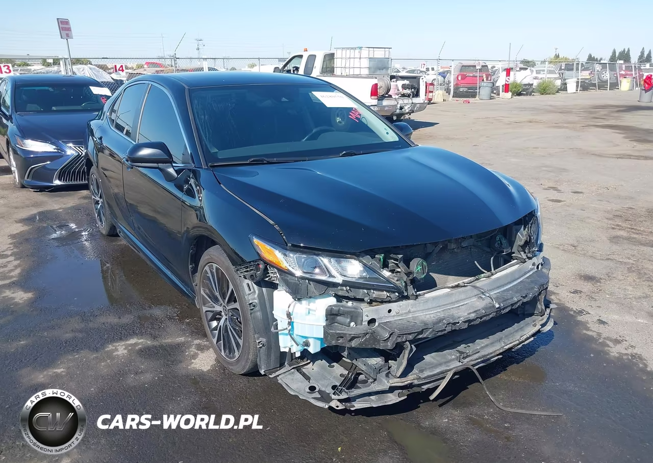 2020 Toyota Camry Se