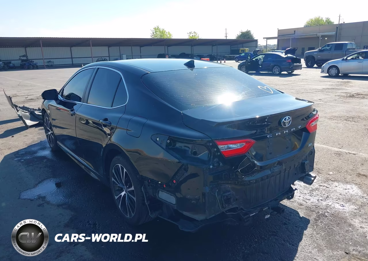 2020 Toyota Camry Se VIN:4T1G11AK1LU971020 - 3