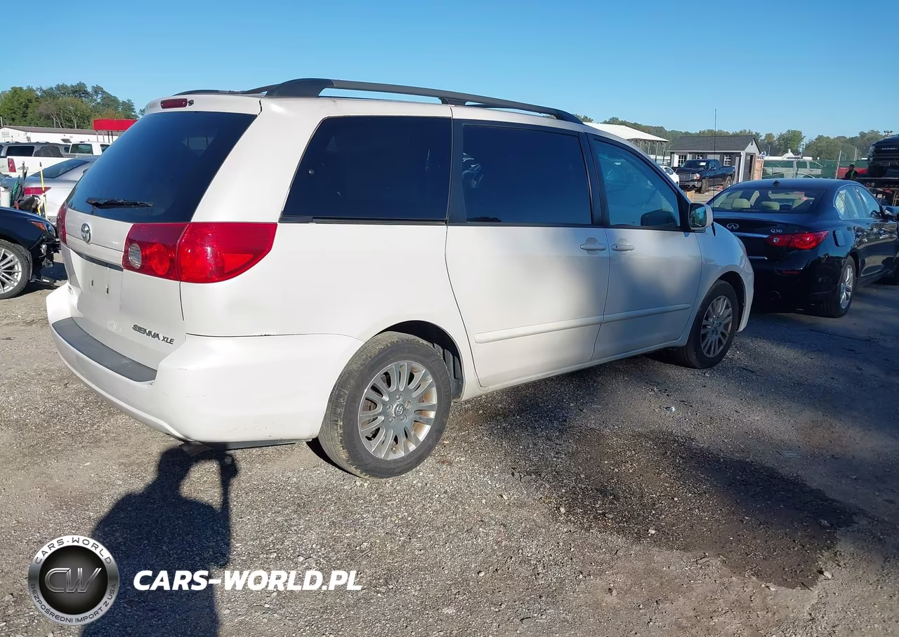 2008 Toyota Sienna Xle VIN:5TDZK22C28S132609 - 4