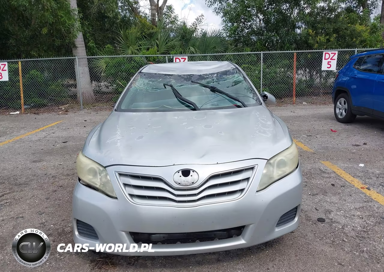2010 Toyota Camry Le VIN:4T1BF3EK7AU041184 - 12