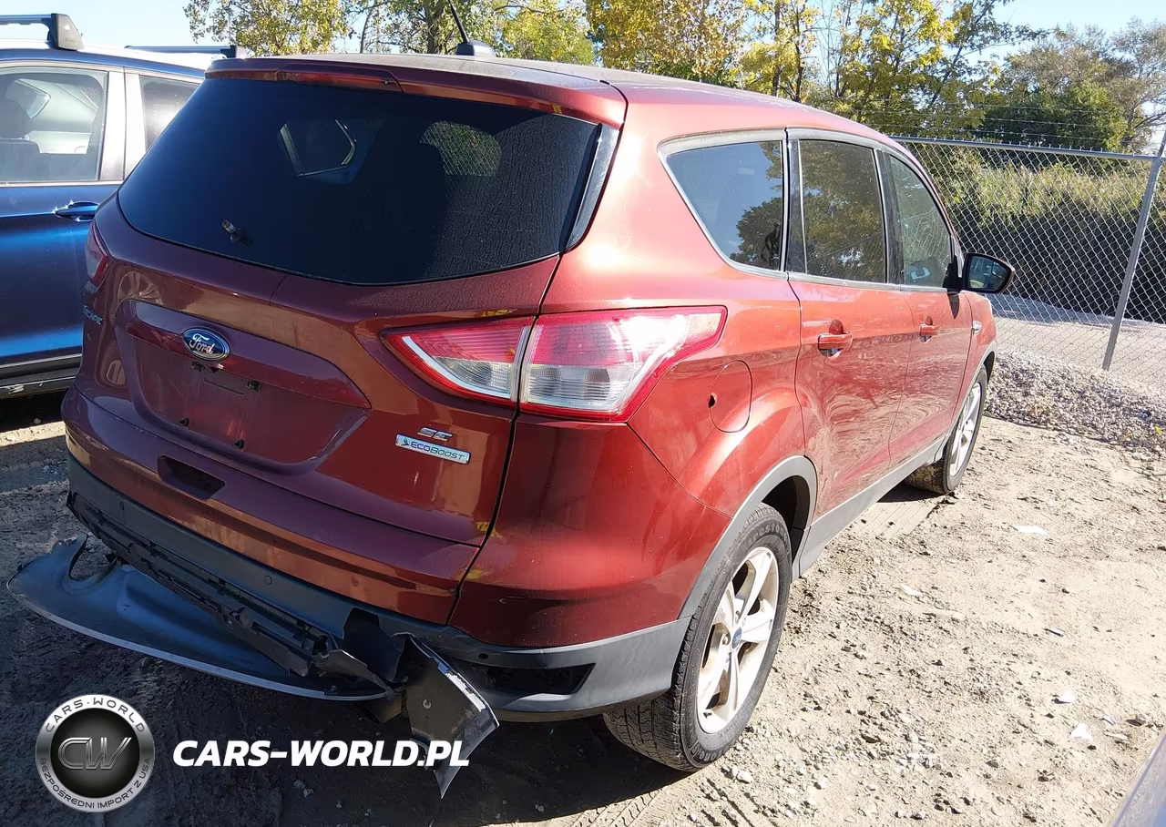 2015 Ford Escape Se VIN:1FMCU0G96FUB32943 - 4
