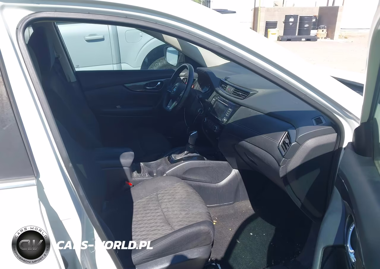 2019 Nissan Rogue S VIN:5N1AT2MT8KC764994 - 5