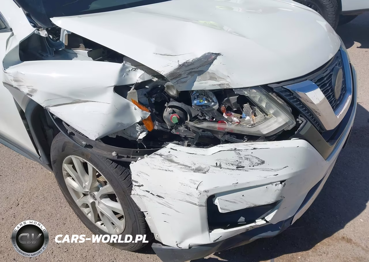 2019 Nissan Rogue S VIN:5N1AT2MT8KC764994 - 6