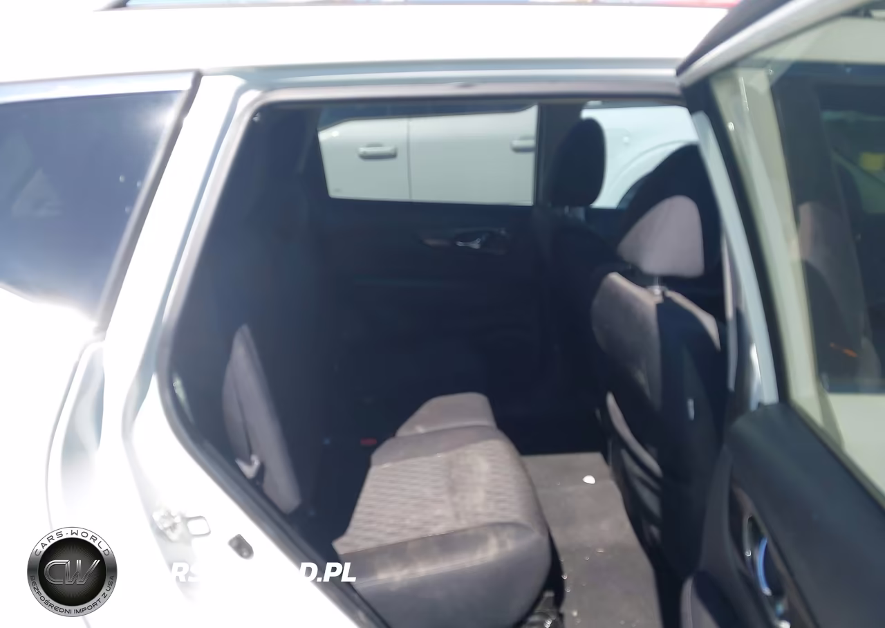 2019 Nissan Rogue S VIN:5N1AT2MT8KC764994 - 8