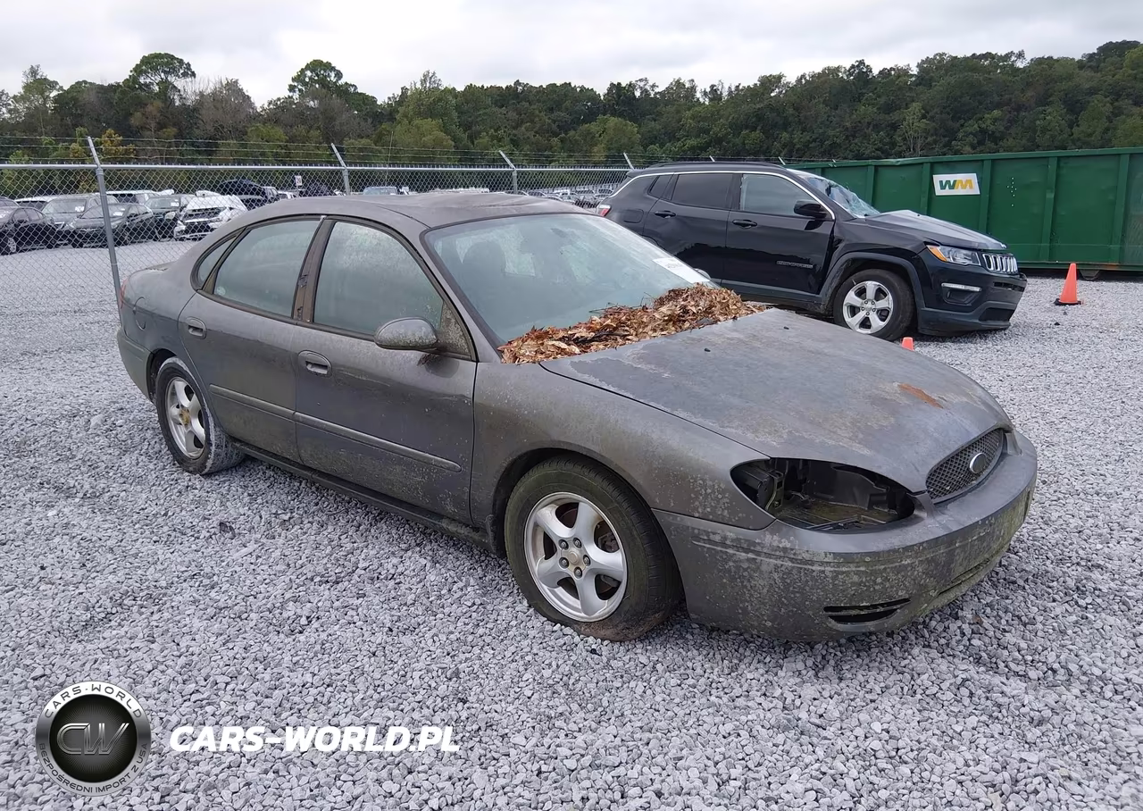 2004 Ford Taurus