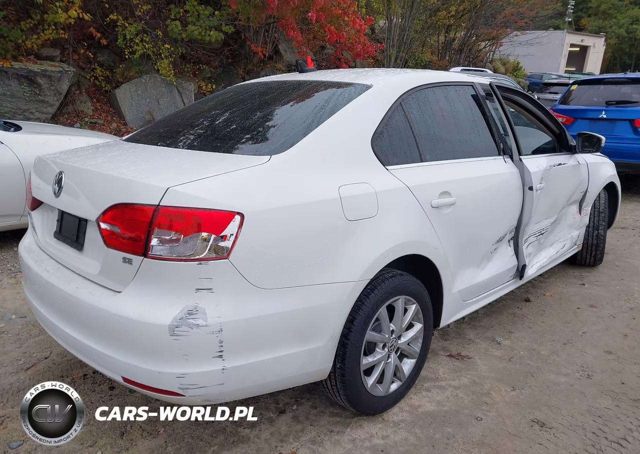 2014 Volkswagen Jetta 1.8T Se VIN:3VWD17AJ0EM381042 - 4