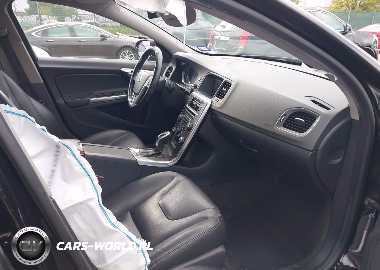 2015 Volvo V60 T5 Premier VIN:YV126MEB1F1199372 - 5