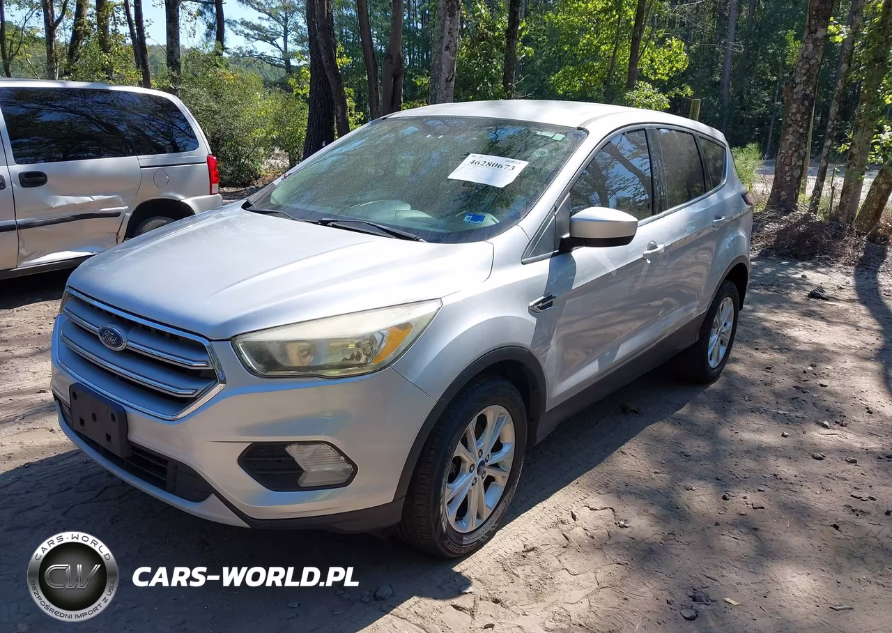 2017 Ford Escape Se VIN:1FMCU9GD4HUF00743 - 2