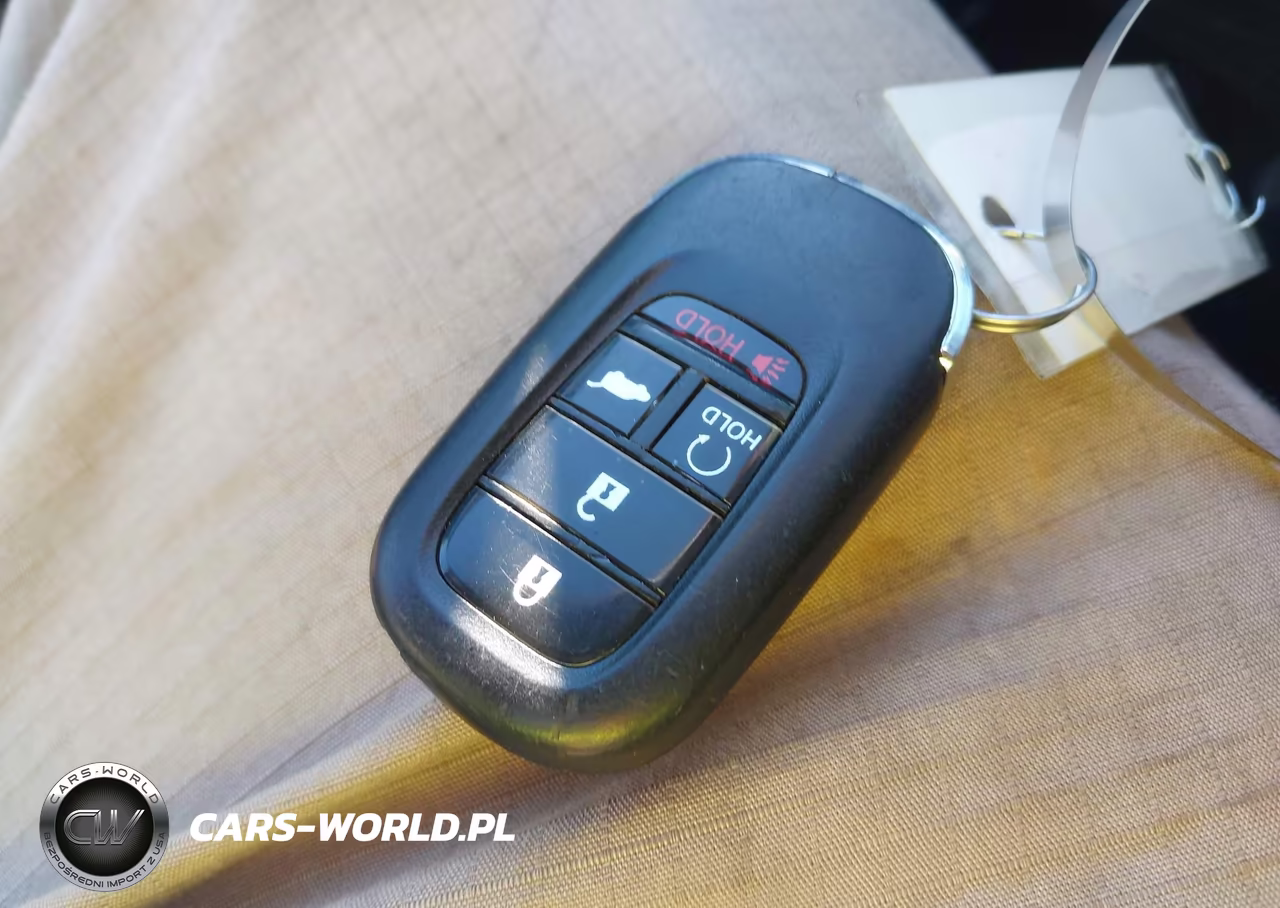 2022 Honda Civic Sport Touring VIN:19XFL1H86NE019832 - 11