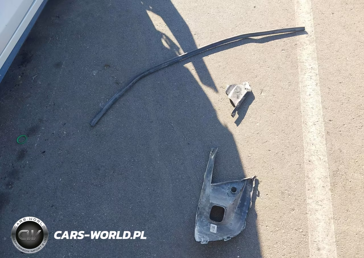 2022 Honda Civic Sport Touring VIN:19XFL1H86NE019832 - 12