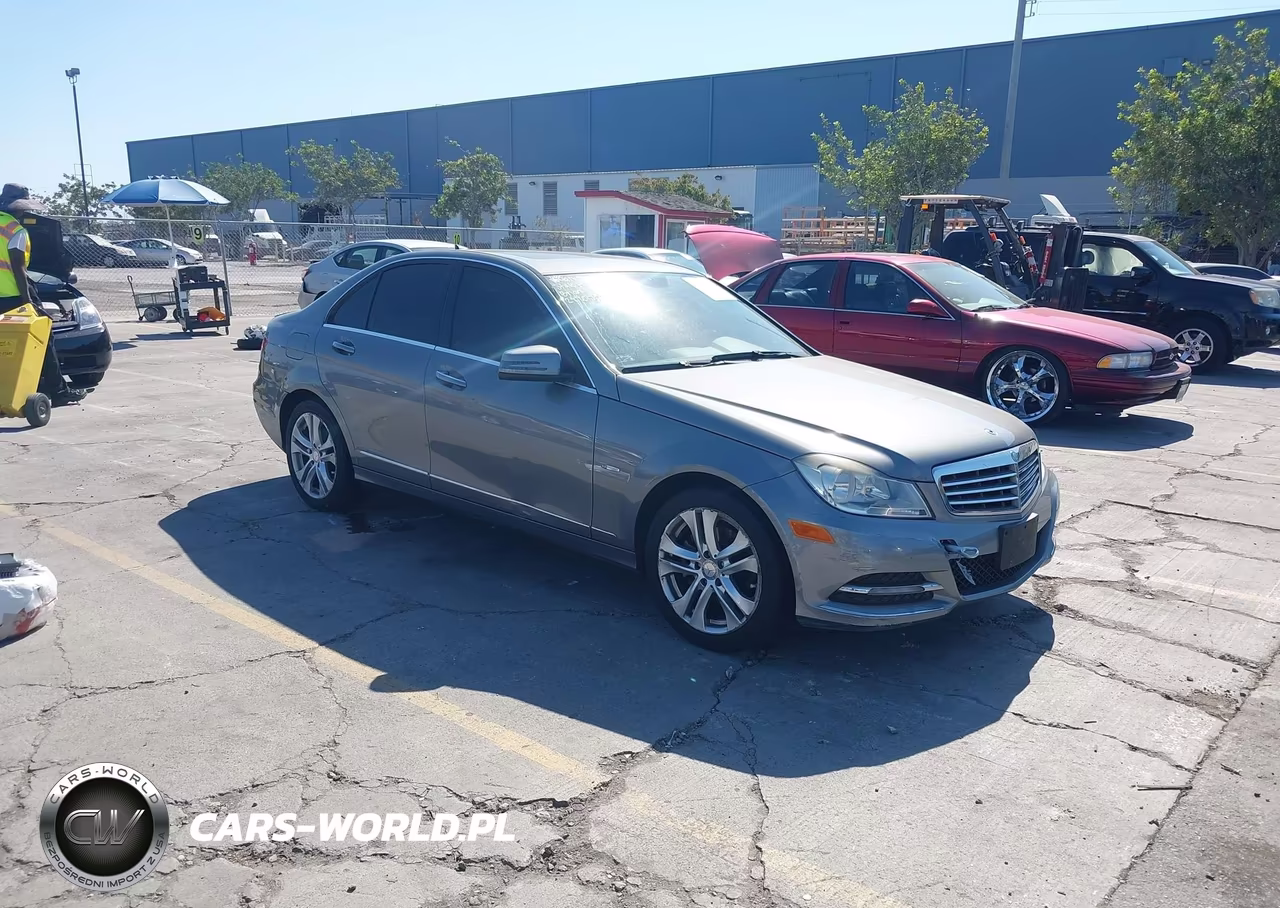 2012 Mercedes-Benz C 250 Luxury