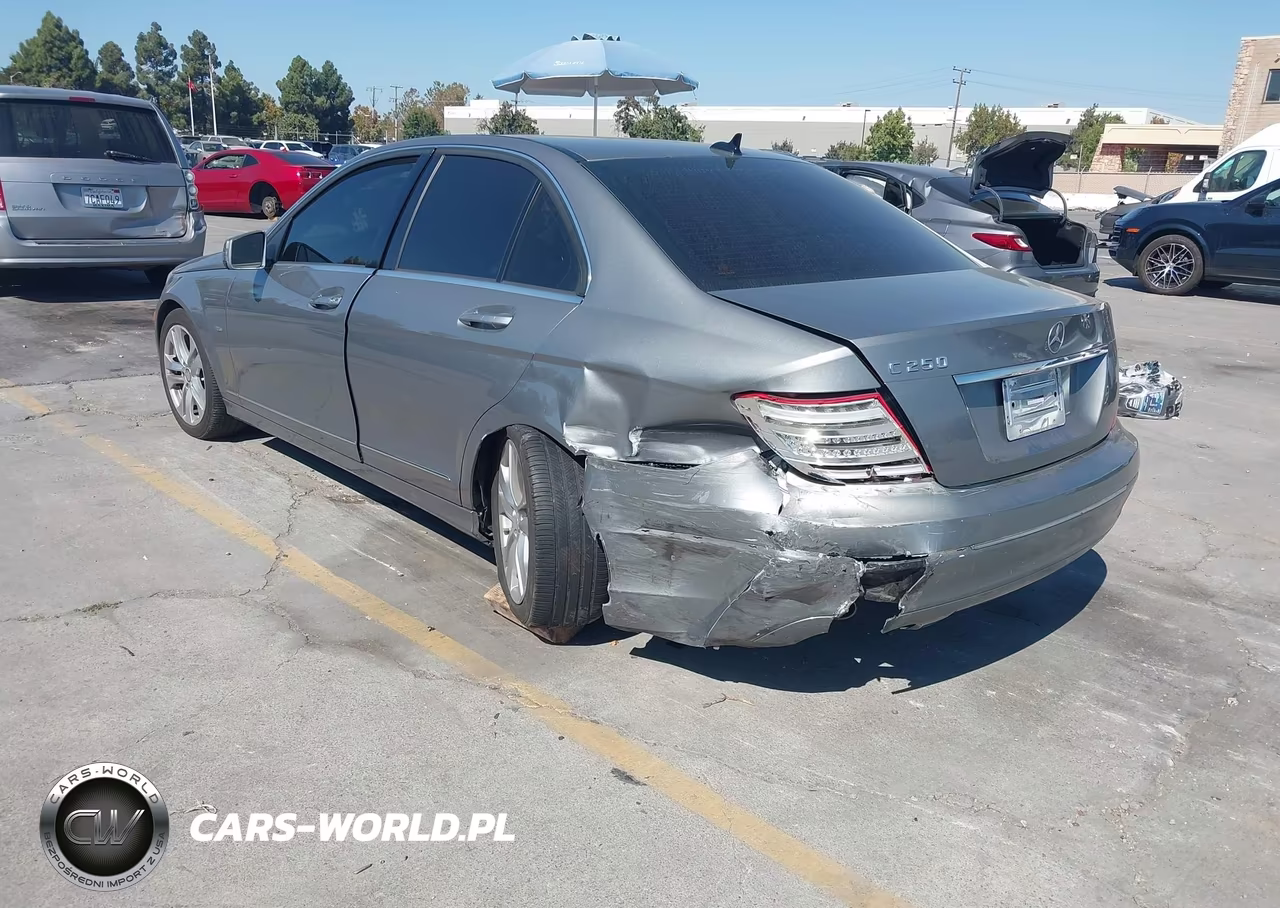 2012 Mercedes-Benz C 250 Luxury VIN:WDDGF4HB8CR220180 - 3