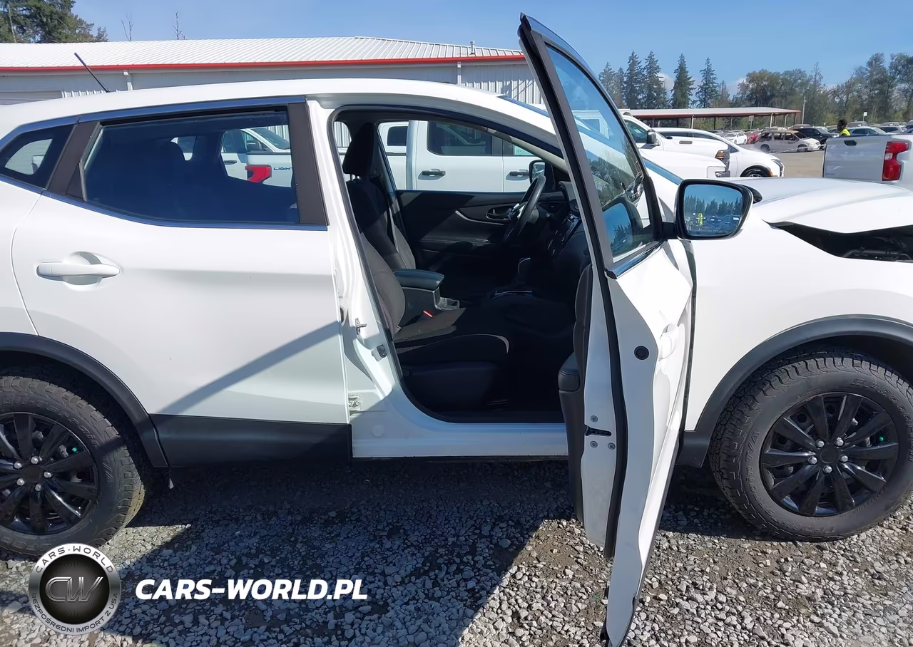 2019 Nissan Rogue Sport S VIN:JN1BJ1CR2KW326164 - 5