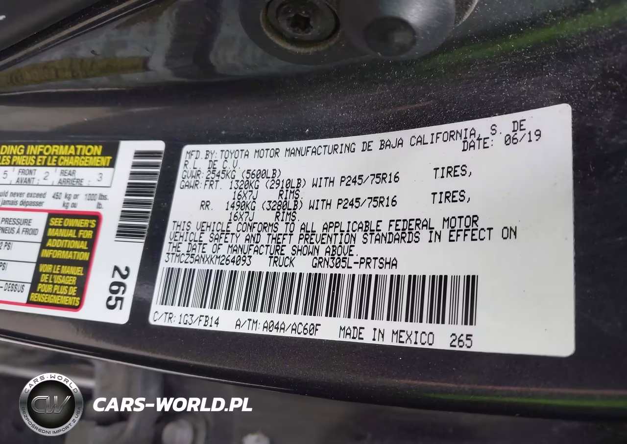 2019 Toyota Tacoma Sr V6 VIN:3TMCZ5ANXKM264093 - 9