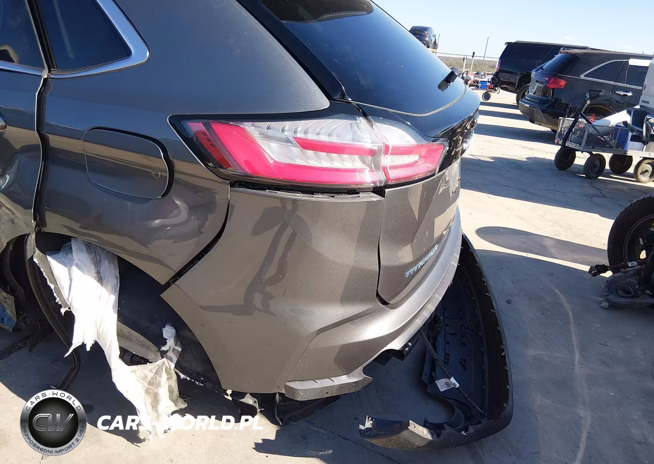 2024 Ford Edge Titanium VIN:2FMPK4K95RBA47849 - 19